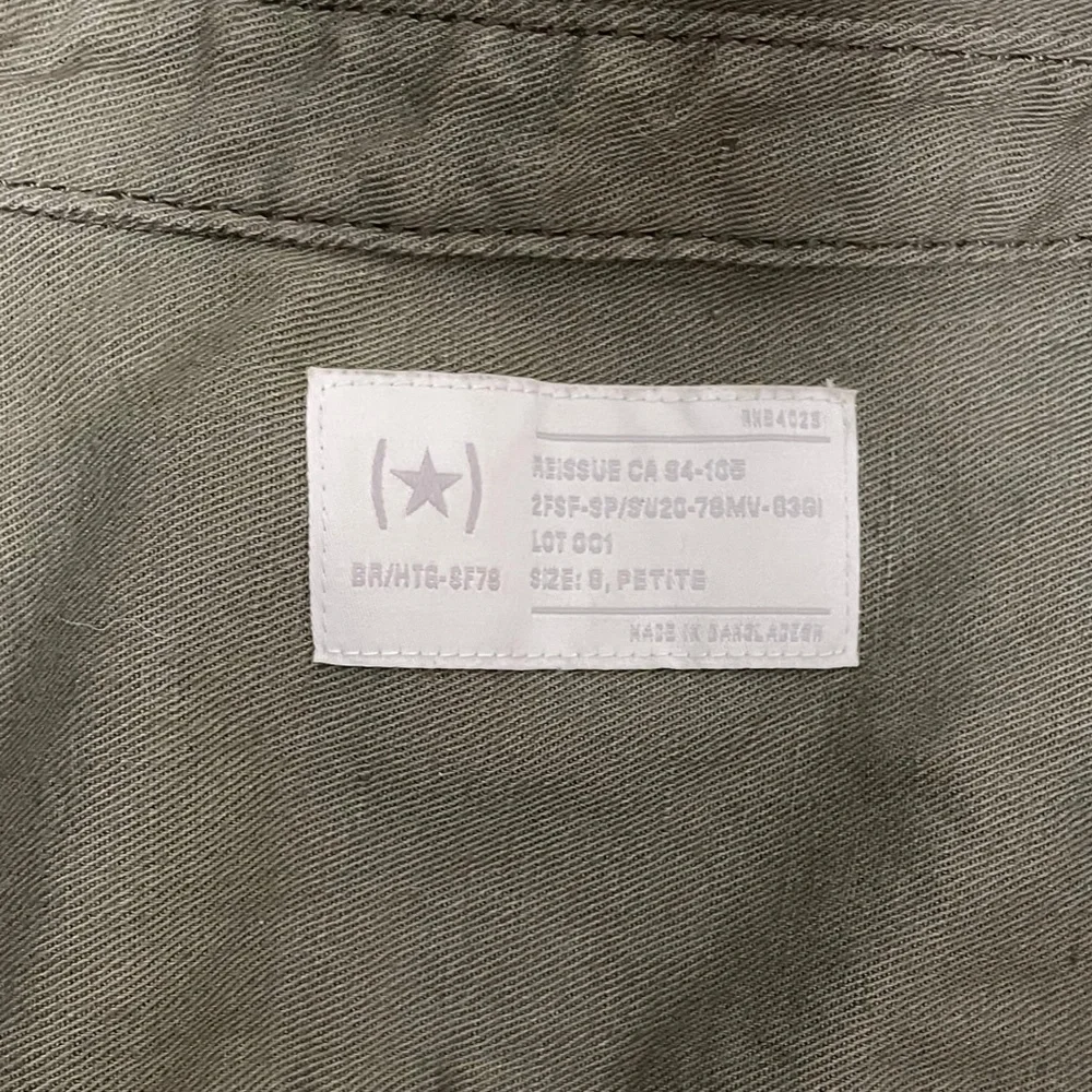 Banana Republic - Heritage Safari Utility Romper - NWOT - Picture 6 of 7